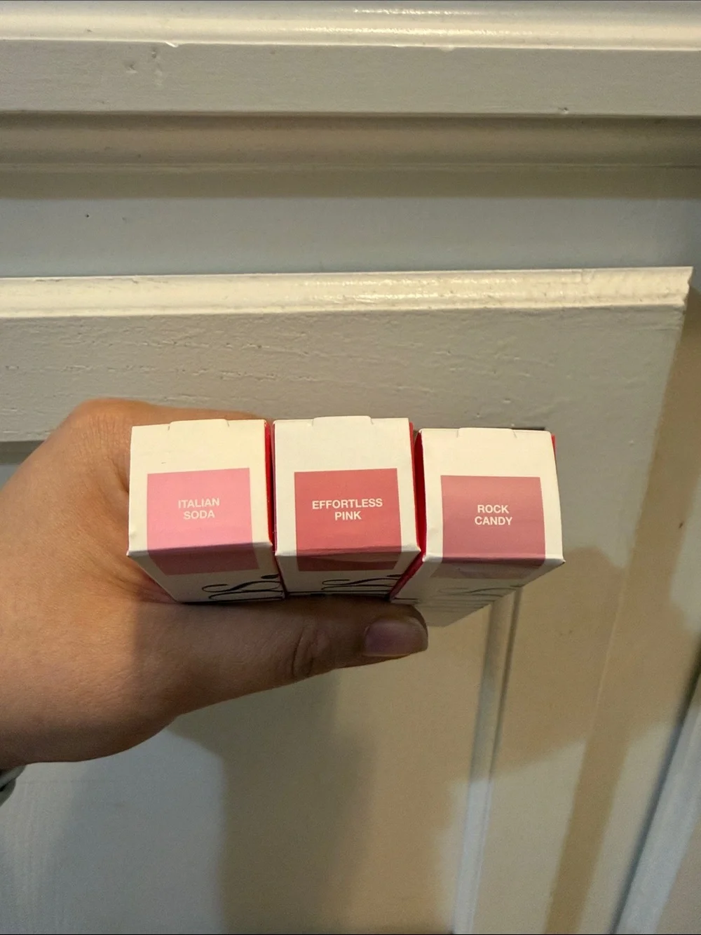 DIBS go to glossy balm bundle